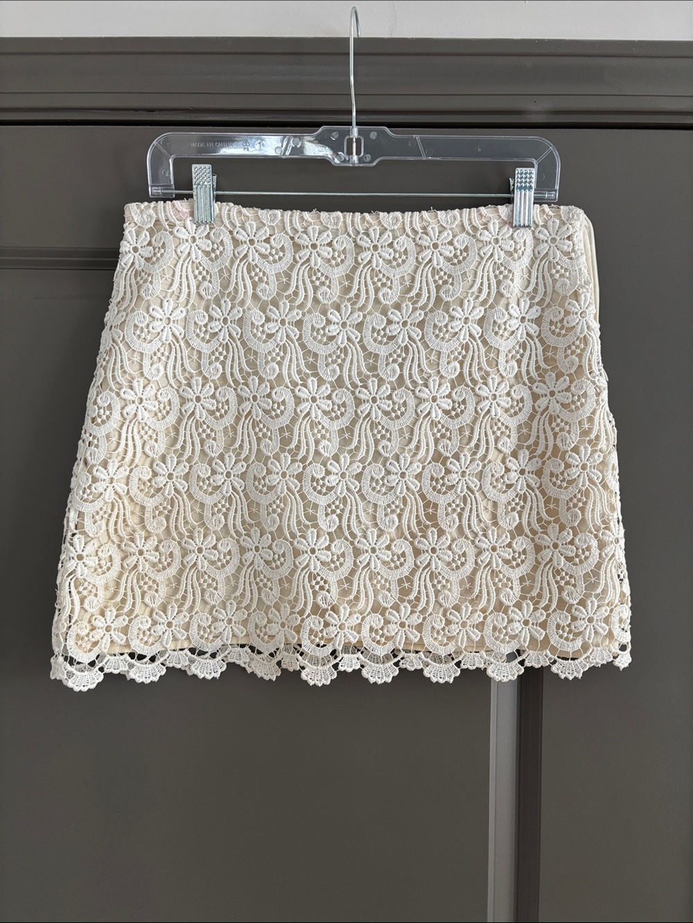 Zara Cream Floral Lace Mini Skirt